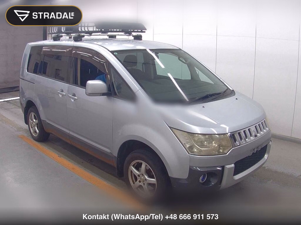 MITSUBISHI DELICA D:5 EXCEED Ⅱ 2009, aukcja z Japonii, zdjęcie 1