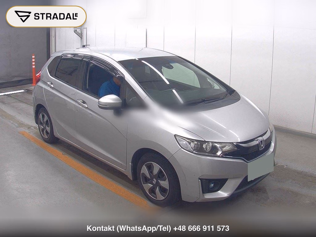 HONDA FIT HYBRID L PACKAGE 2016, aukcja z Japonii, zdjęcie 1