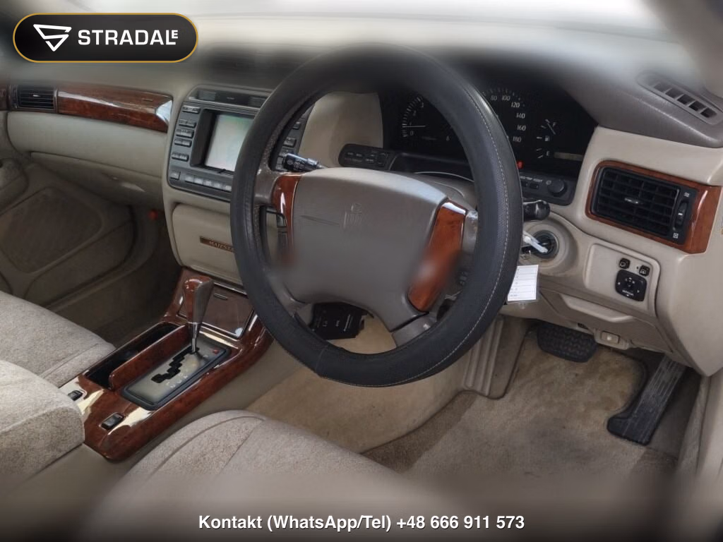 TOYOTA CROWN MAJESTA 4D 3.0A TYPE, miniaturka 4