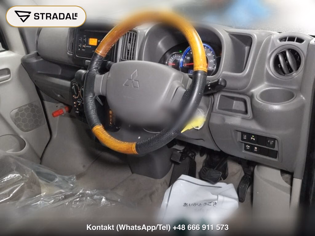 MITSUBISHI MINICAB VAN BRAVO TURBO, miniaturka 4