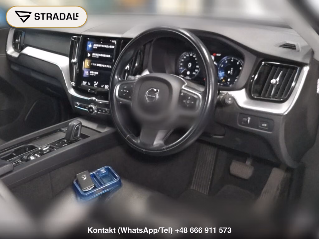 VOLVO XC60 4WD B5 AWD MOMENTUM, miniaturka 3
