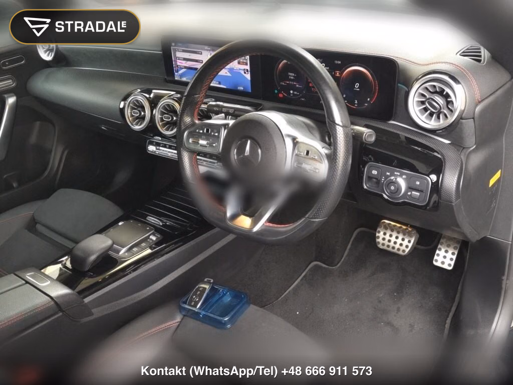 MERCEDES BENZ CLA-CLASS SHOOTING BRAKE CLA200D SHOOTING BRAKE AMG LINE, miniaturka 4