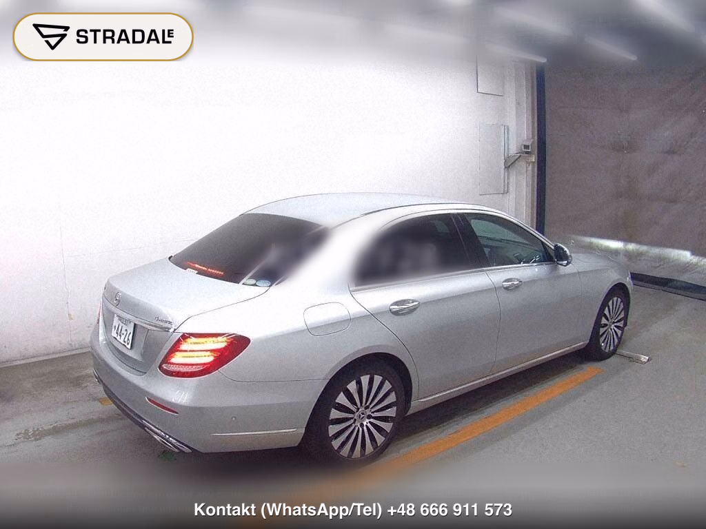 MERCEDES BENZ E-CLASS 4D 4WD E400 4MATIC EXCLUSIVE, miniaturka 6