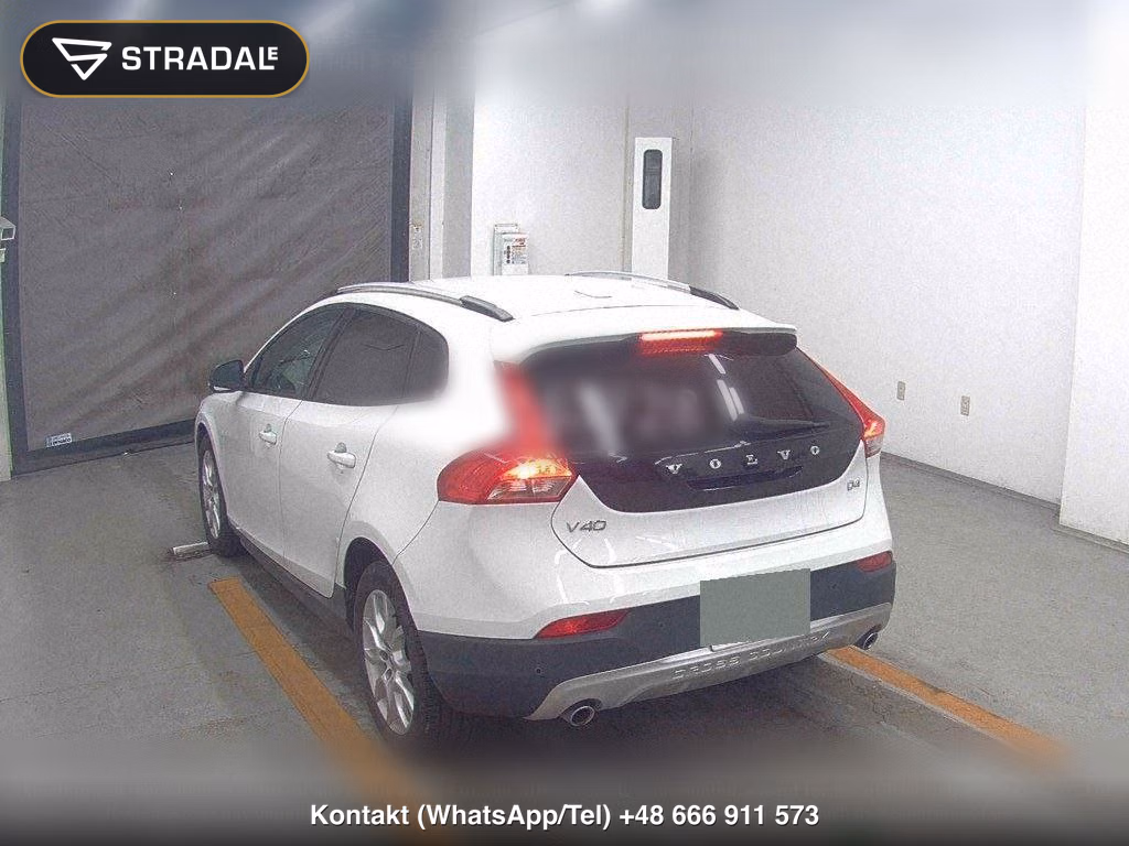 VOLVO V40 CROSS COUNTRY D4 MOMENTUM, miniaturka 3