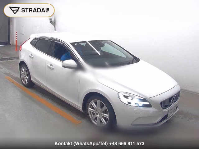 VOLVO V40 T3 INSCRIPTION 2018, samochód z aukcji Japonii
