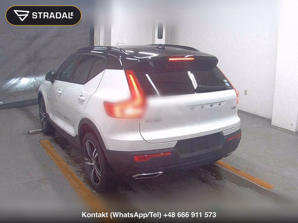 VOLVO XC40 4WD T4 AWD R-DESIGN, miniaturka 3