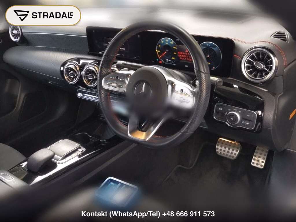MERCEDES BENZ CLA-CLASS CLA180 AMG LINE, miniaturka 4