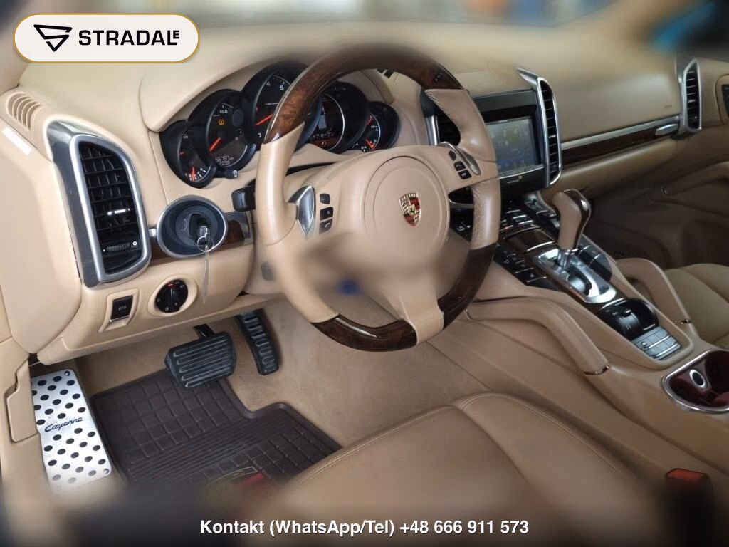 PORSCHE CAYENNE 4WD BASE GRADE, miniaturka 4