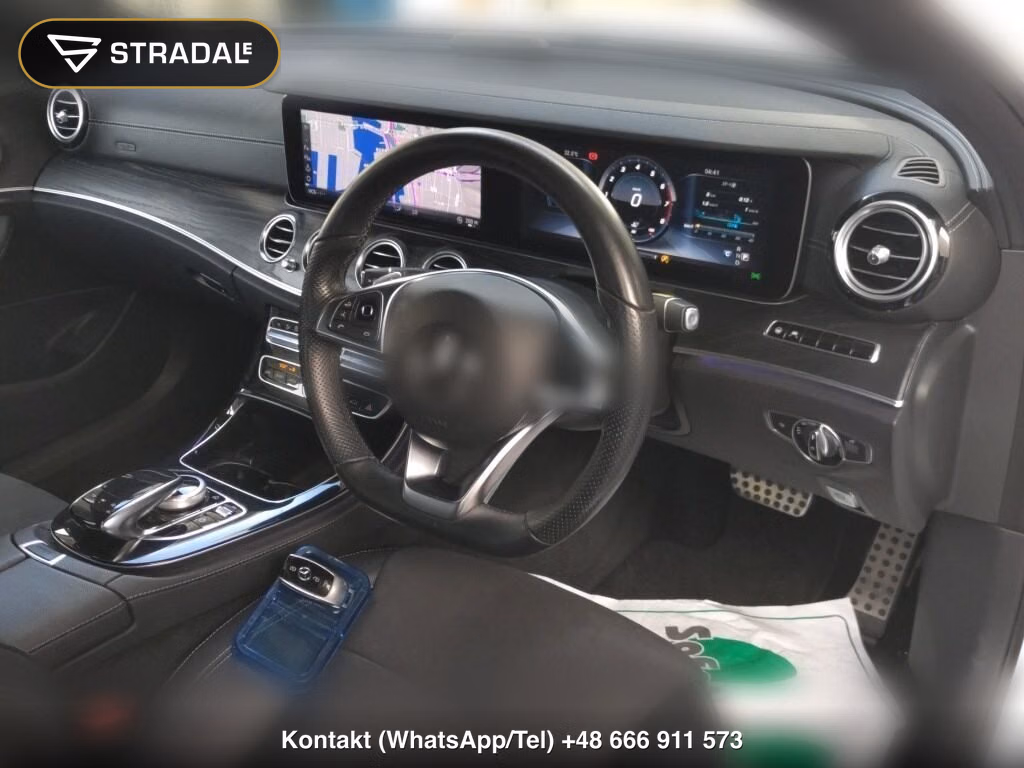MERCEDES BENZ E-CLASS 4D E200 AVANTGARDE SPORTS, miniaturka 4