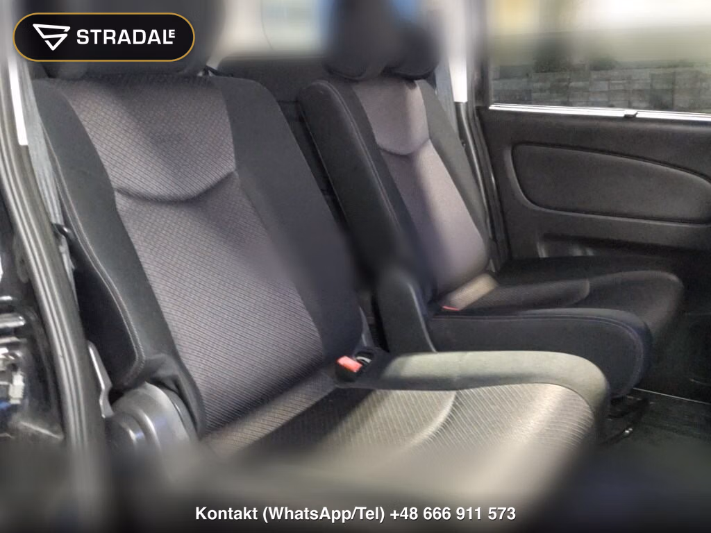 NISSAN SERENA 5D, miniaturka 7