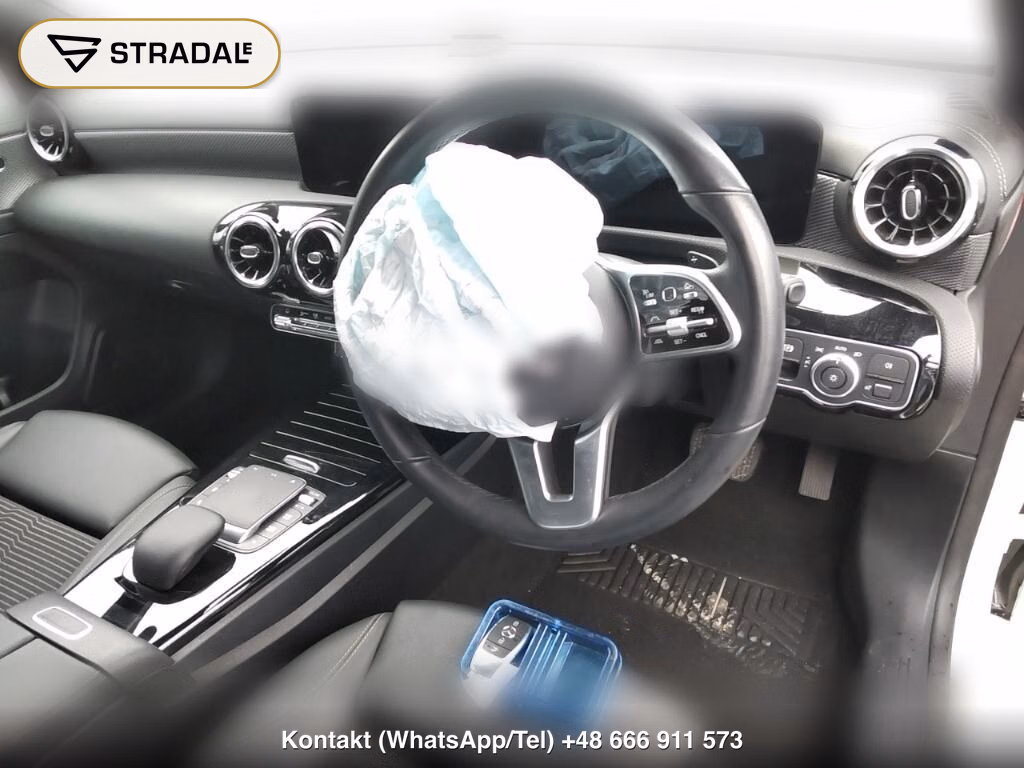MERCEDES BENZ CLA-CLASS CLA200D, miniaturka 4