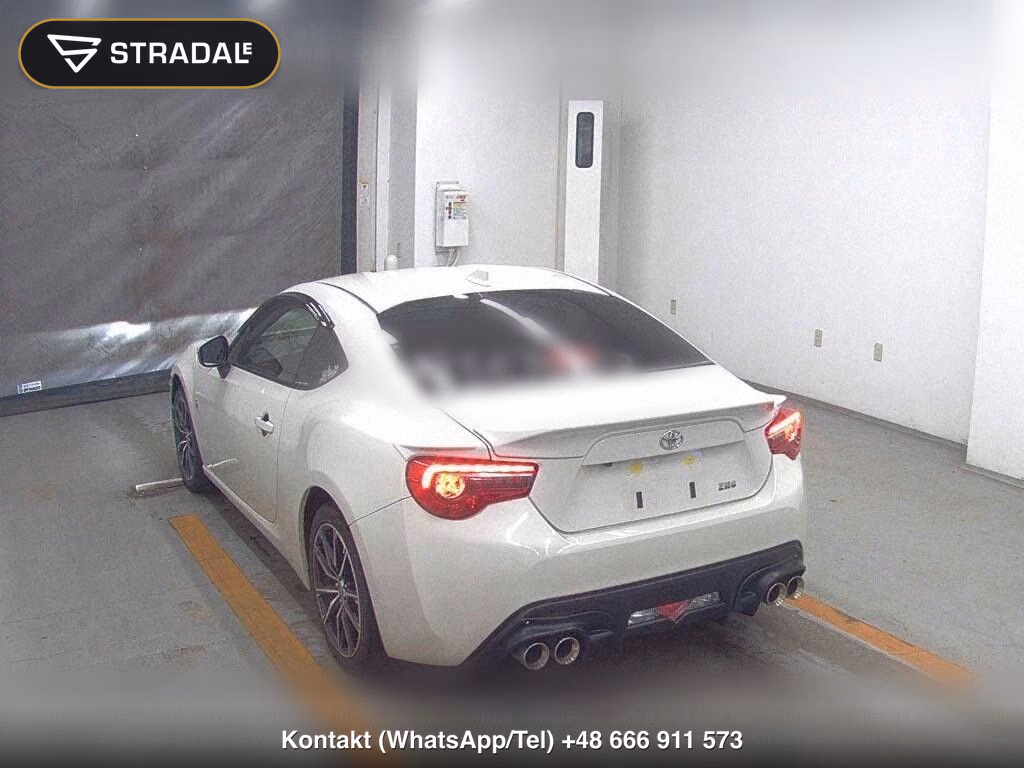 TOYOTA 86 GT, miniaturka 3