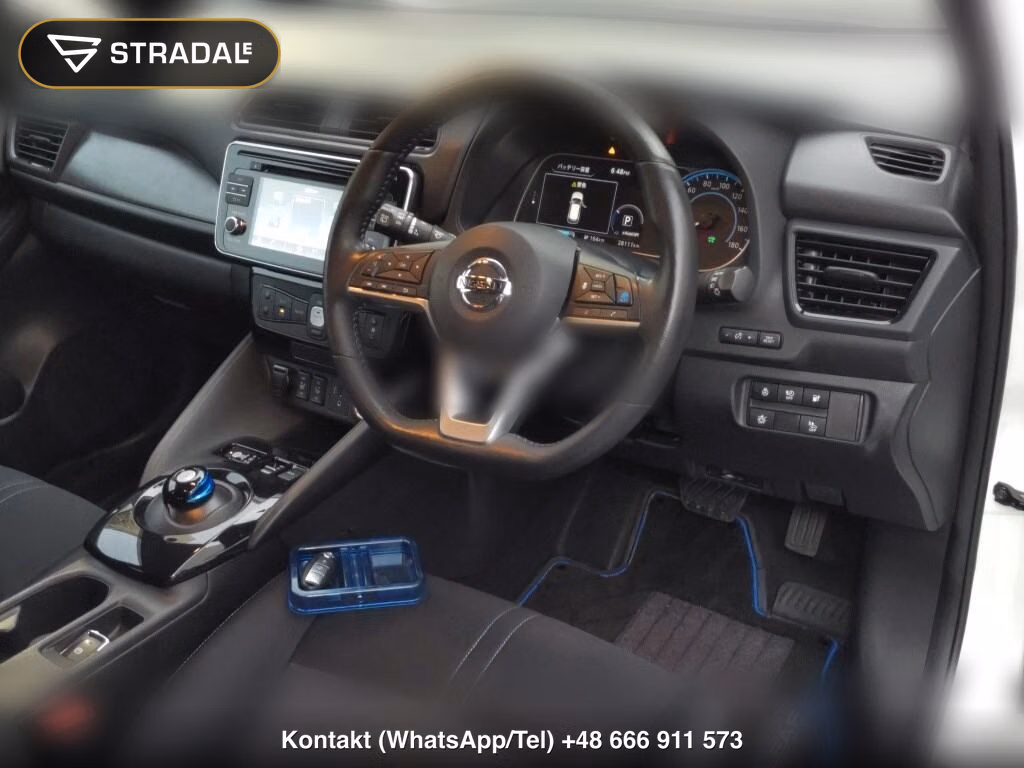 NISSAN LEAF X, miniaturka 4