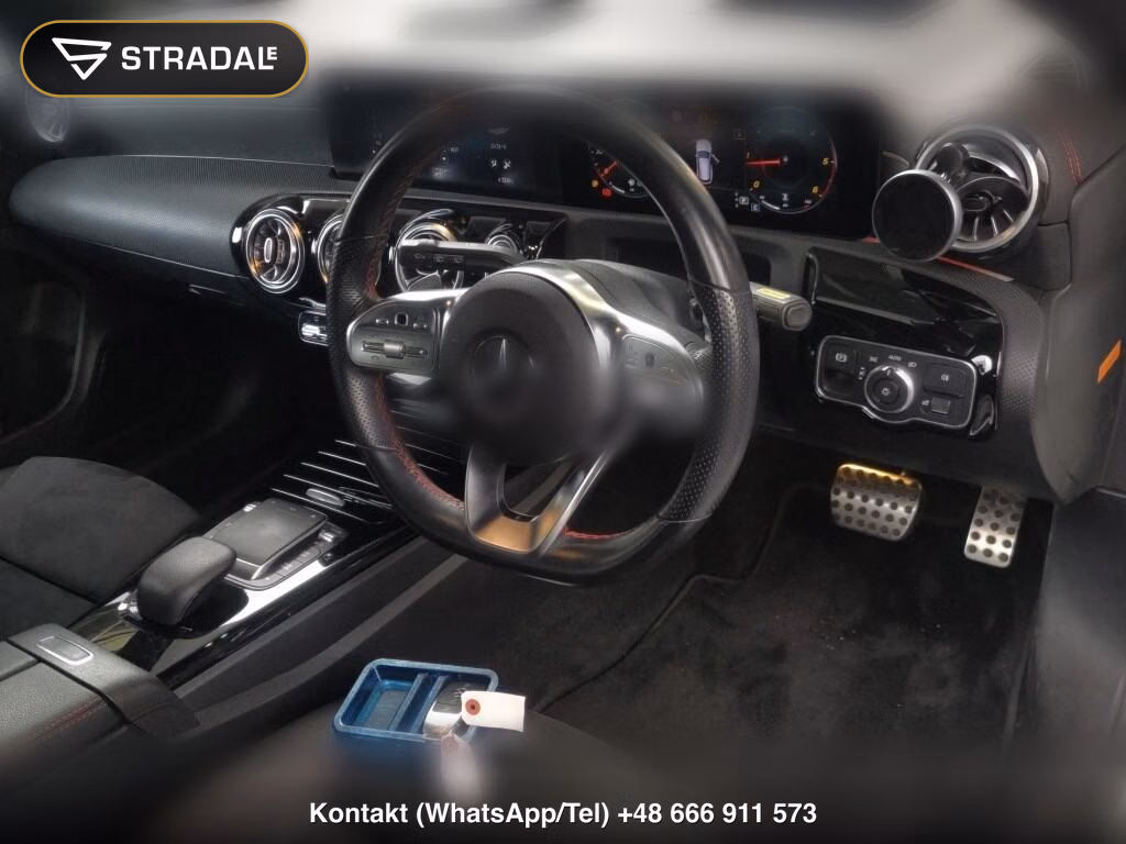 MERCEDES BENZ CLA-CLASS SHOOTING BRAKE CLA200D SHOOTING BRAKE AMG LINE, miniaturka 4