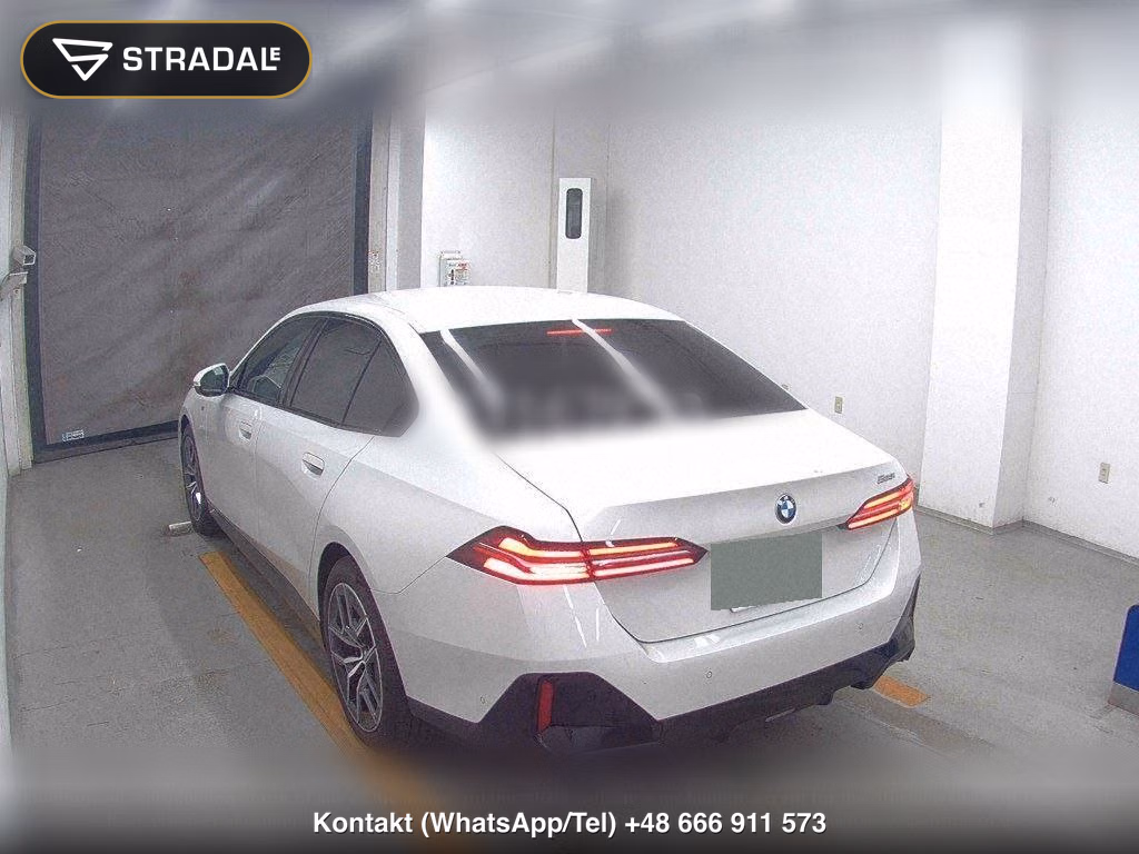 BMW 5 SERIES 4D 523I M-SPORT, miniaturka 3