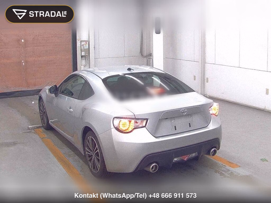 TOYOTA 86 GT, miniaturka 3