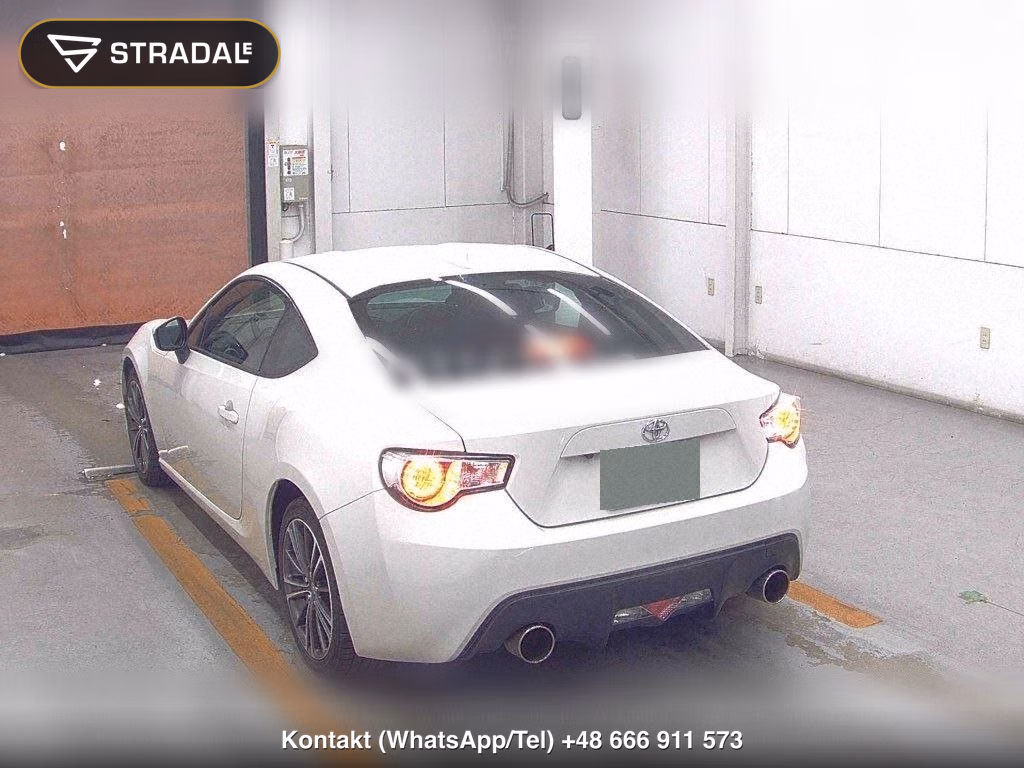 TOYOTA 86 GT, miniaturka 3