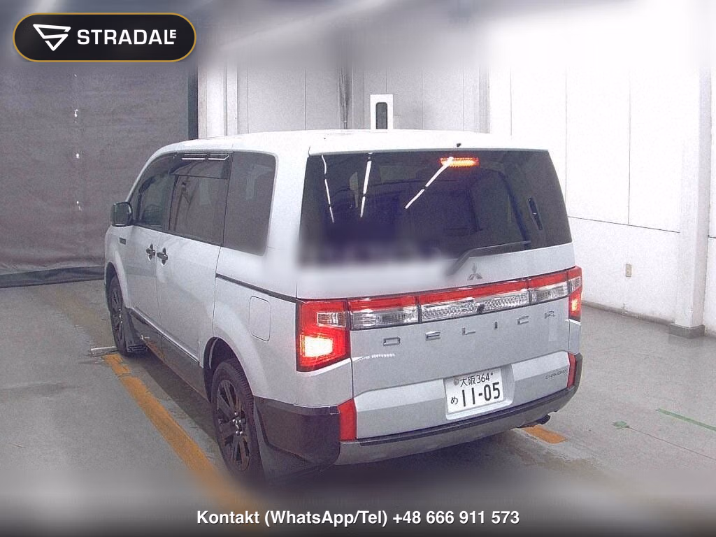 MITSUBISHI DELICA D:5 4WD CHAMONIX, miniaturka 3