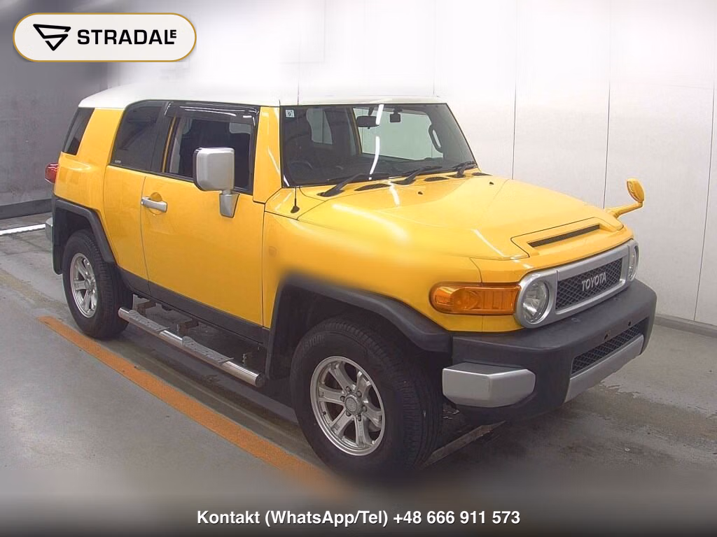 TOYOTA FJ CRUISER 4WD OFF-ROAD PACKAGE 2011, aukcja z Japonii, zdjęcie 1