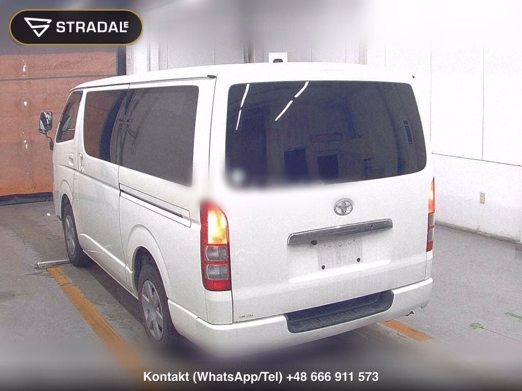 TOYOTA HIACE VAN 4D DX, miniaturka 3