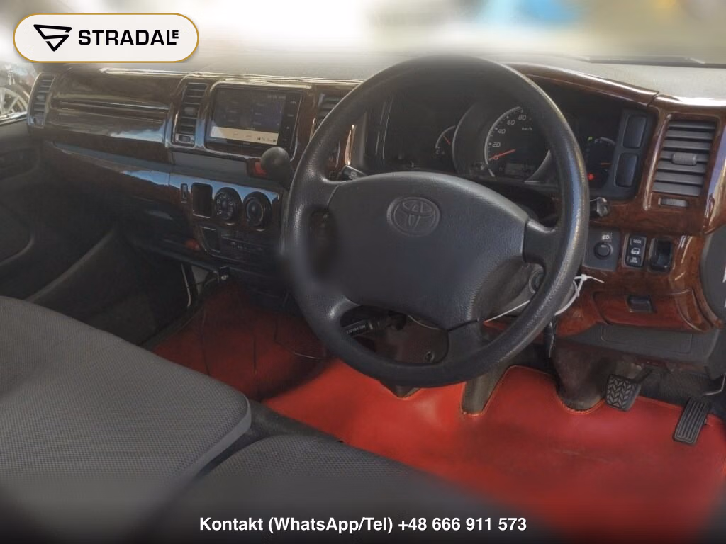 TOYOTA HIACE VAN 4D DX, miniaturka 4