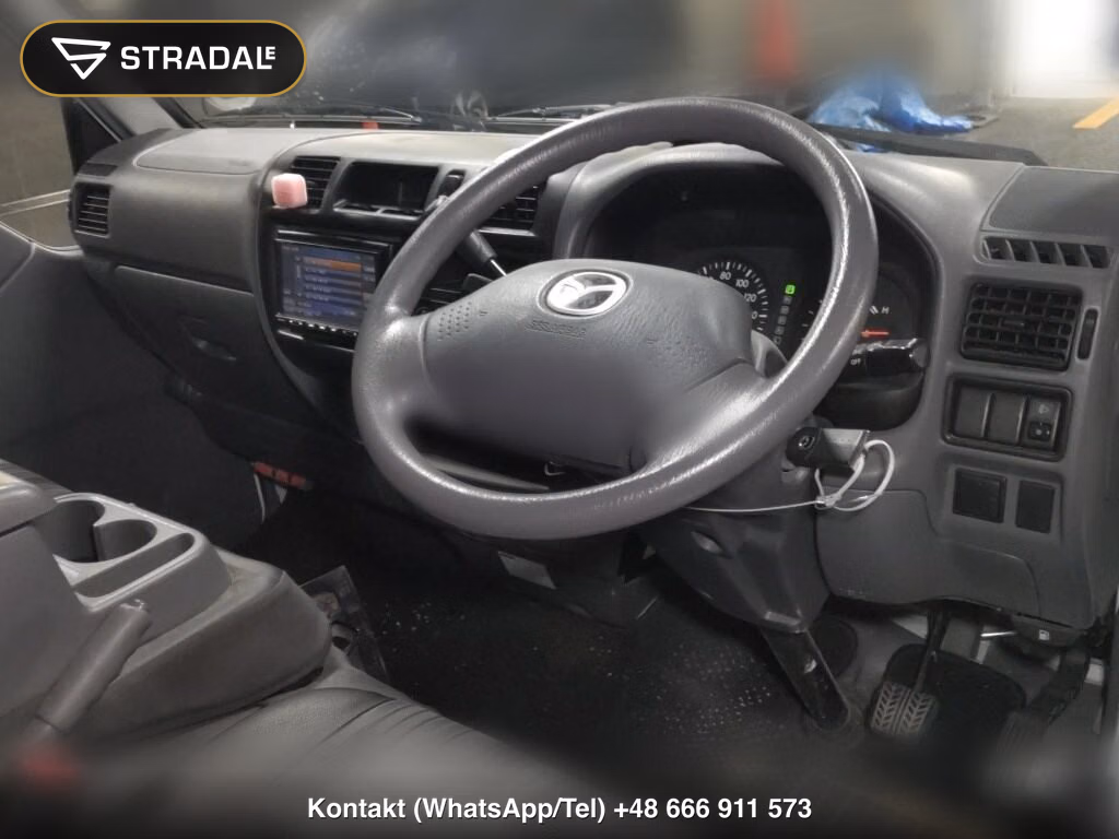 MAZDA BONGO VAN 5D DX, miniaturka 4