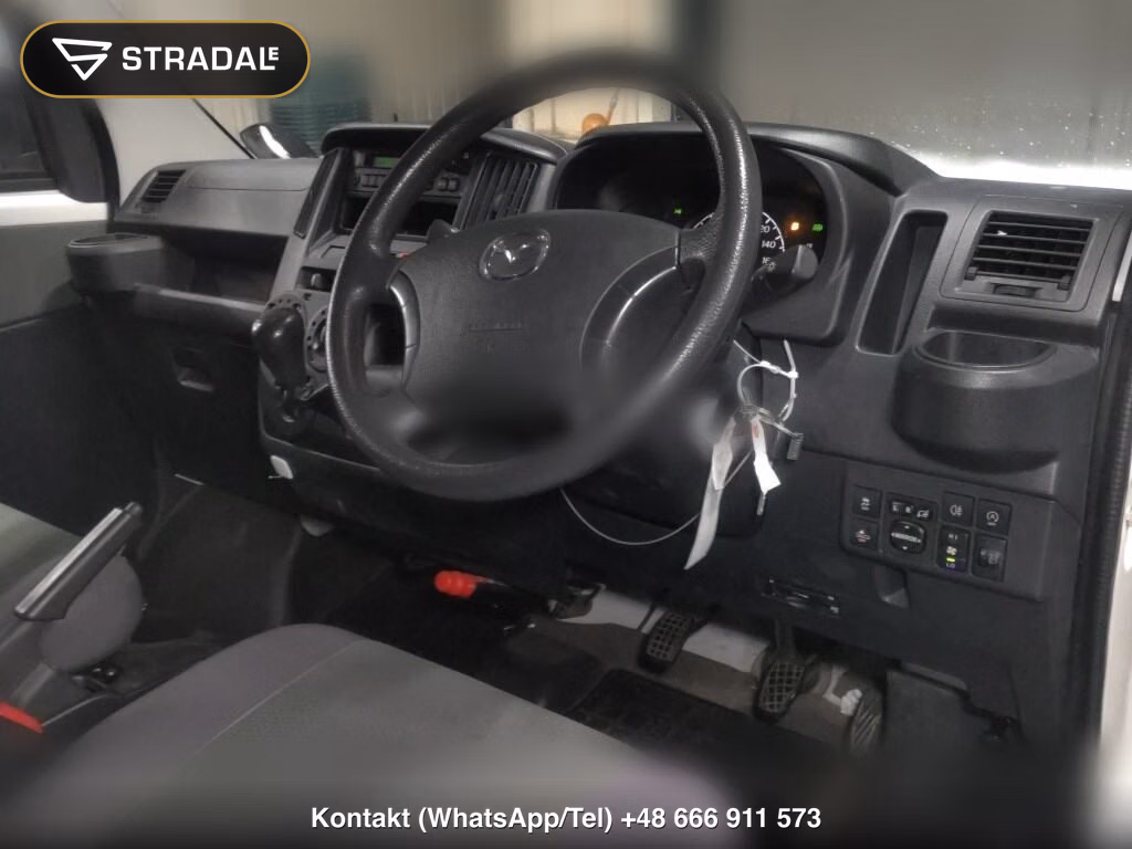 MAZDA BONGO VAN 5D 4WD DX, miniaturka 4