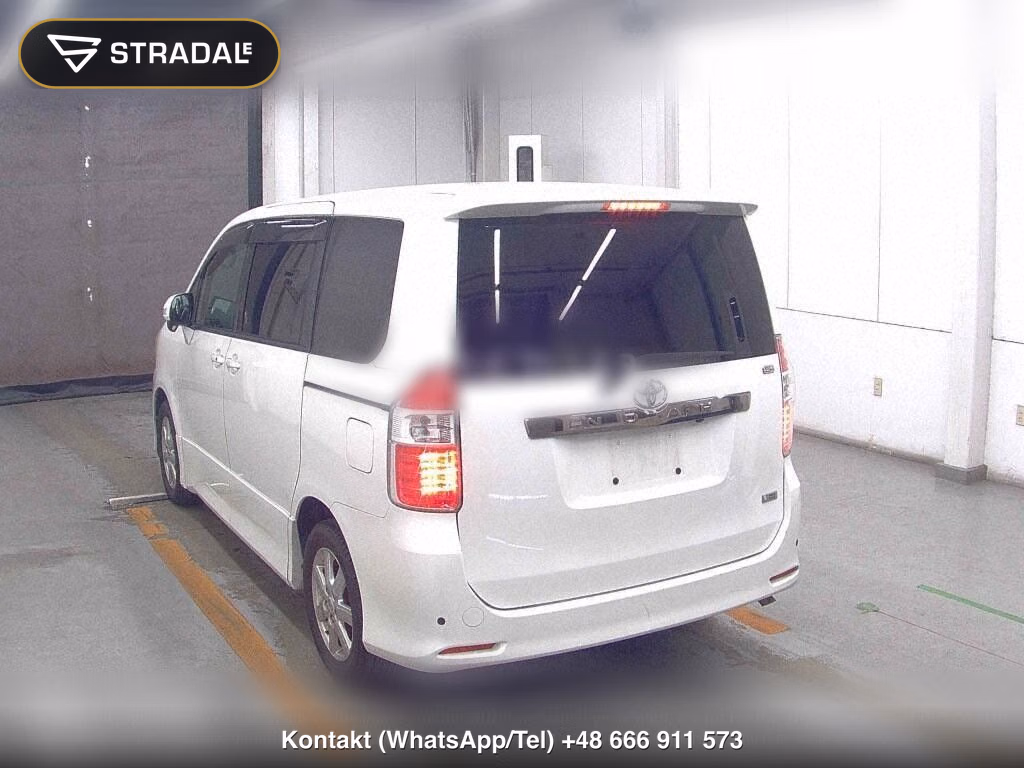 TOYOTA NOAH SI, miniaturka 3