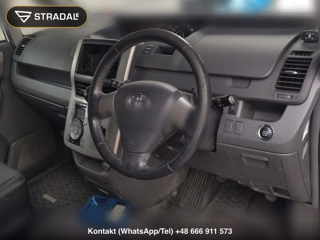 TOYOTA NOAH SI, miniaturka 4
