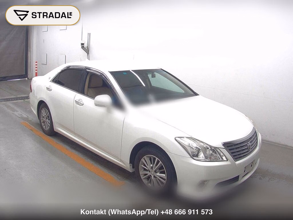 TOYOTA CROWN 4D ROYAL SALOON 2010, aukcja z Japonii, zdjęcie 1