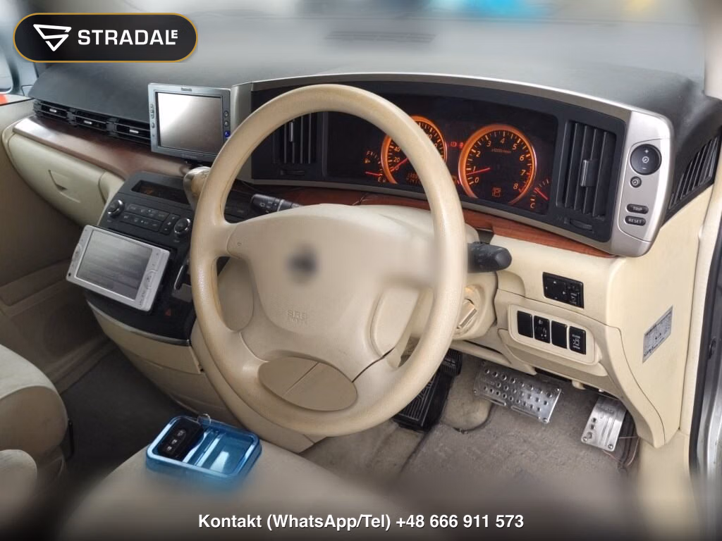 NISSAN ELGRAND 5D VG, miniaturka 4