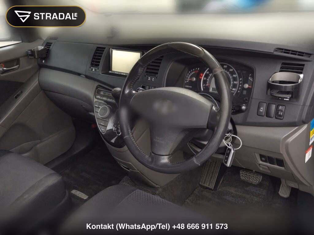 TOYOTA ISIS PLATANA, miniaturka 4