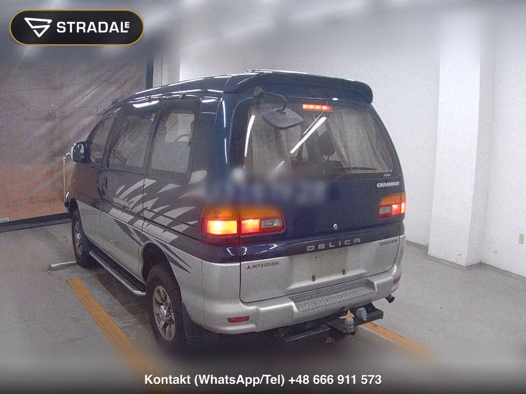 MITSUBISHI DELICA SPACE GEAR 4D 4WD CHAMONIX, miniaturka 3