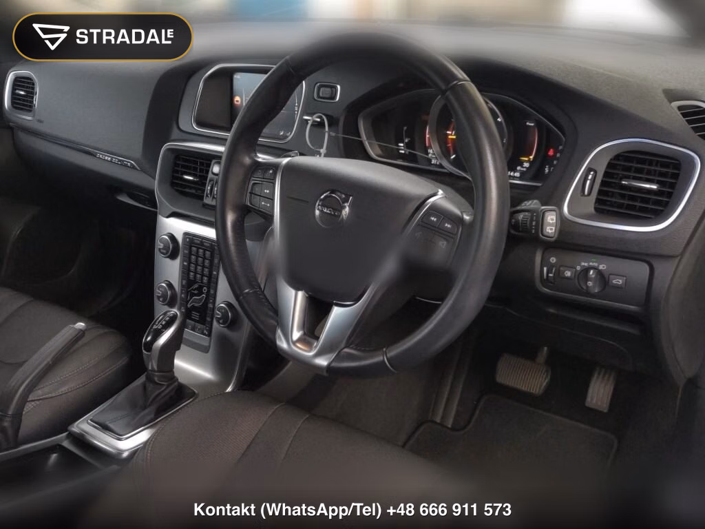 VOLVO V40 CROSS COUNTRY D4 DYNAMIC EDITION, miniaturka 4