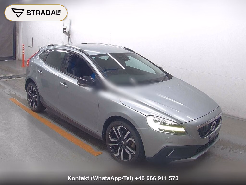 VOLVO V40 CROSS COUNTRY D4 DYNAMIC EDITION 2017, aukcja z Japonii, zdjęcie 1