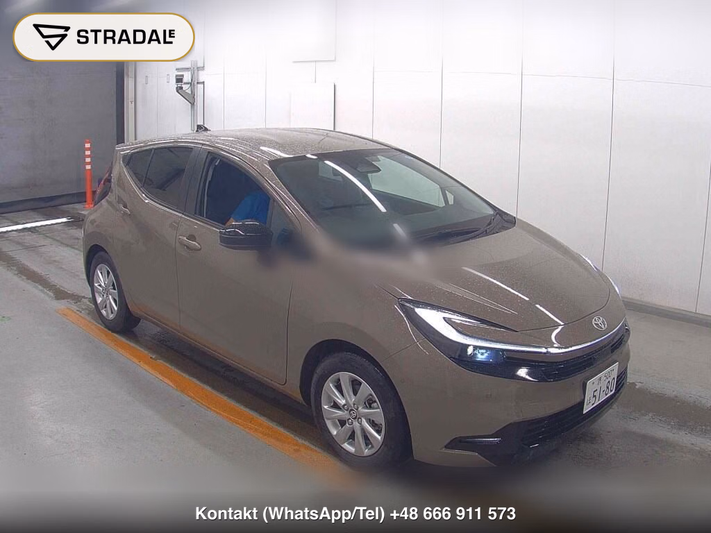 TOYOTA AQUA Z 2026, aukcja z Japonii, zdjęcie 1