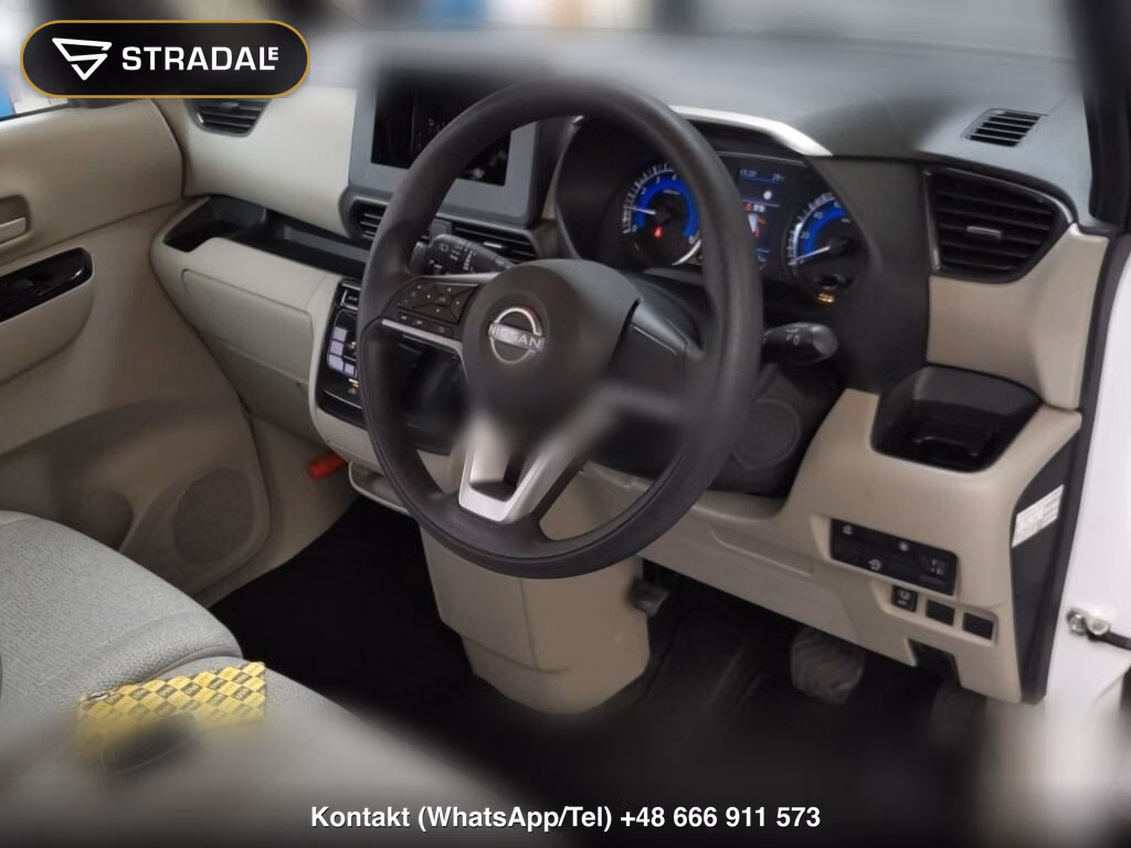 NISSAN ROOX X, miniaturka 4
