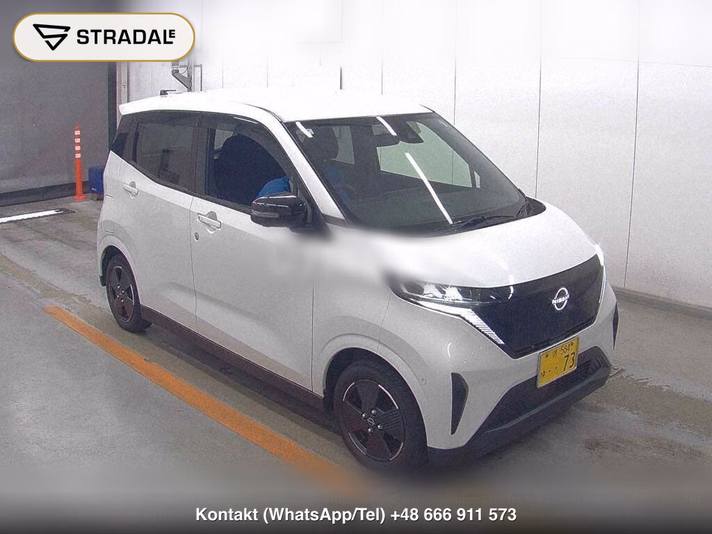 NISSAN SAKURA G, miniaturka 2
