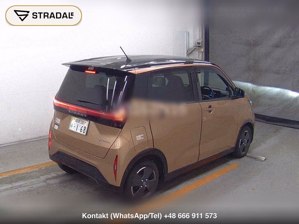 NISSAN SAKURA G, miniaturka 6