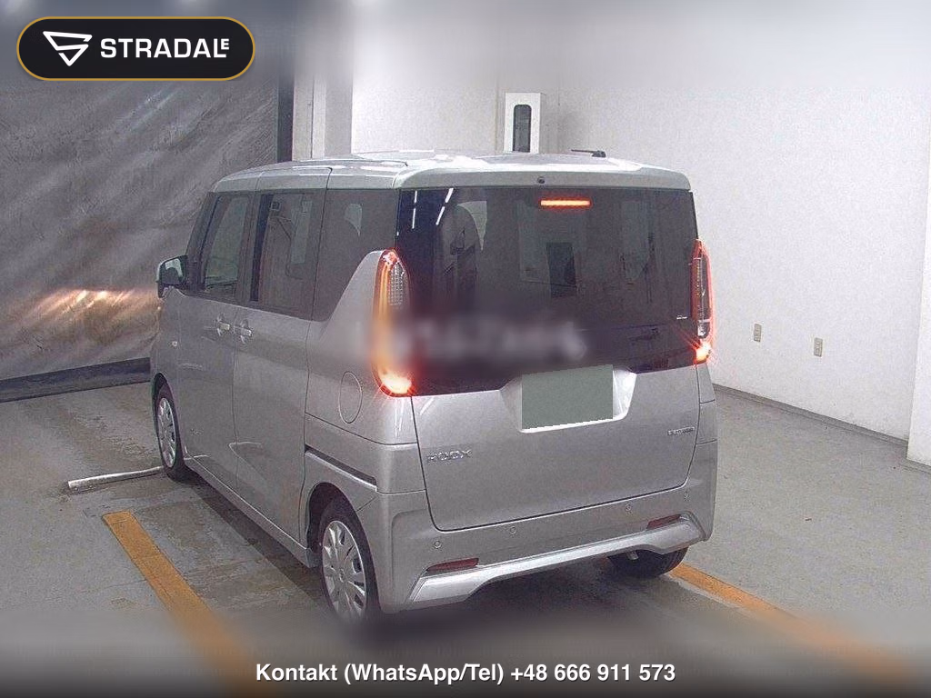 NISSAN ROOX S, miniaturka 3