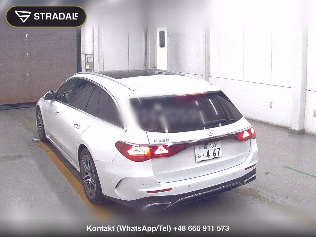 MERCEDES BENZ E-CLASS STATIONWAGON E220D STATIONWAGON AVANTGARDE ISG MODEL, miniaturka 3