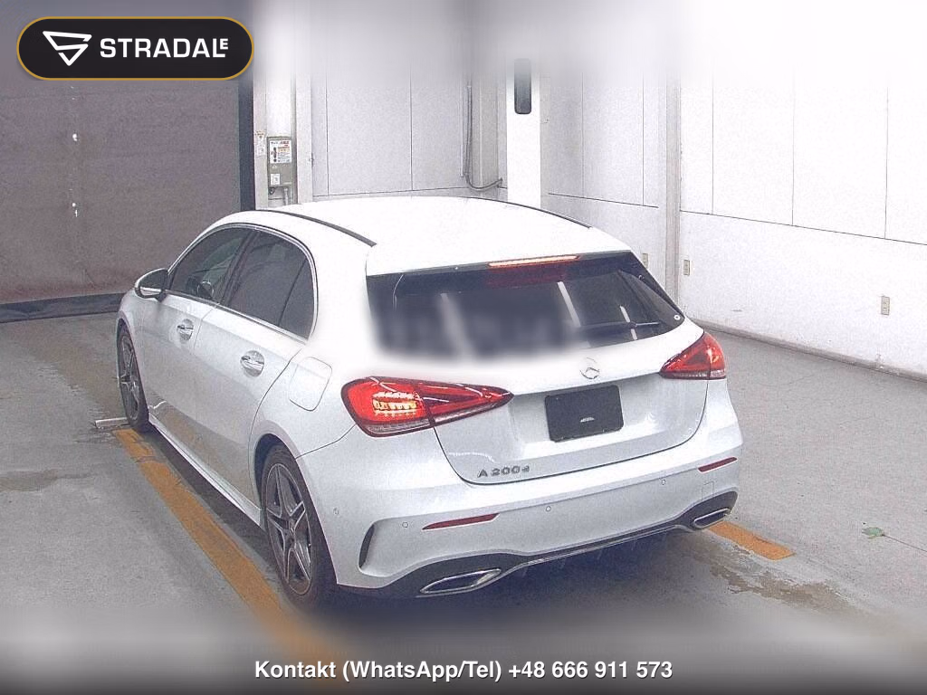 MERCEDES BENZ A-CLASS A200D AMG LINE, miniaturka 3