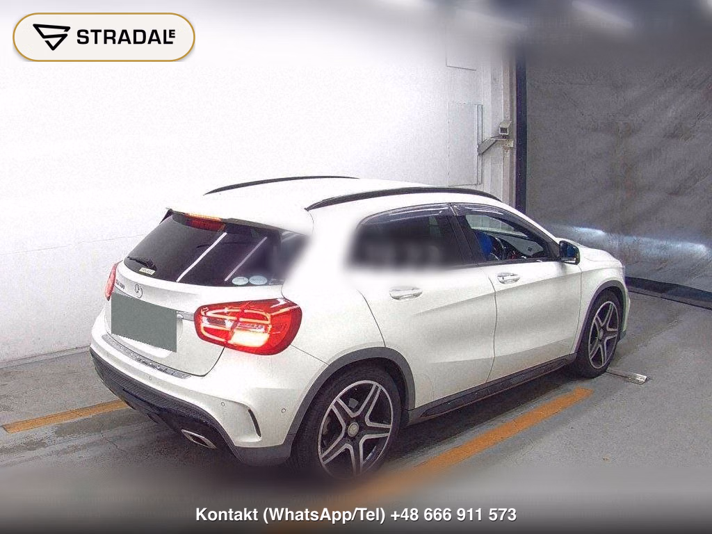 MERCEDES BENZ GLA-CLASS GLA180 SPORTS WHITE &amp; BLACK EDITION, miniaturka 6