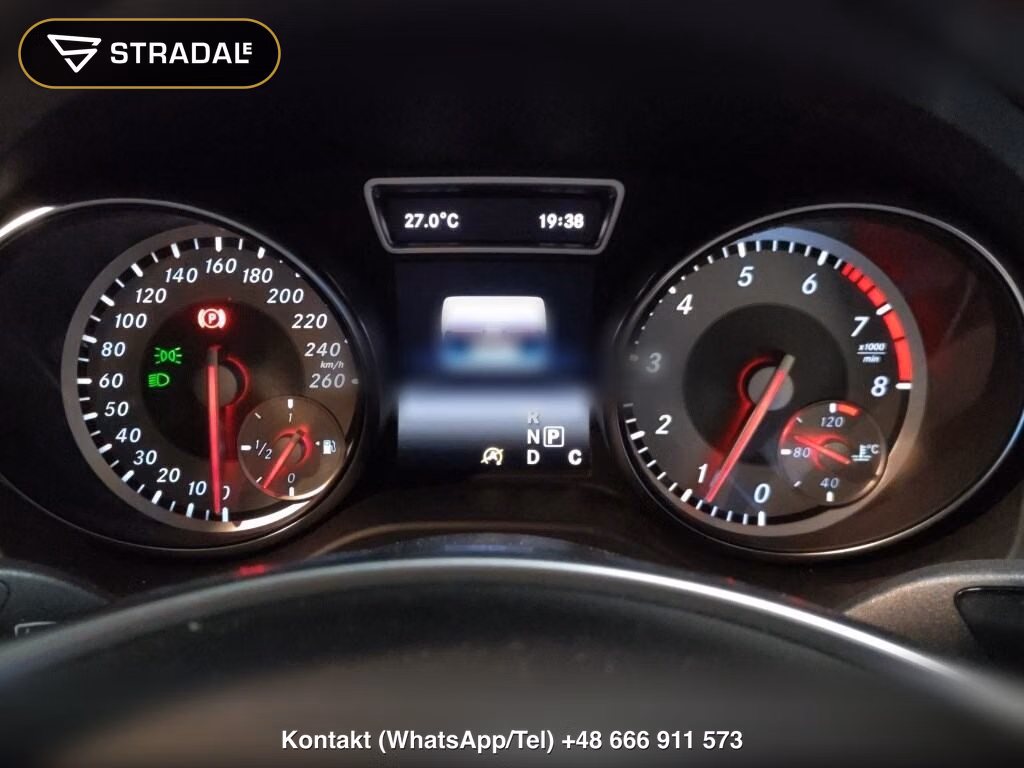 MERCEDES BENZ GLA-CLASS GLA180 SPORTS WHITE &amp; BLACK EDITION, miniaturka 7