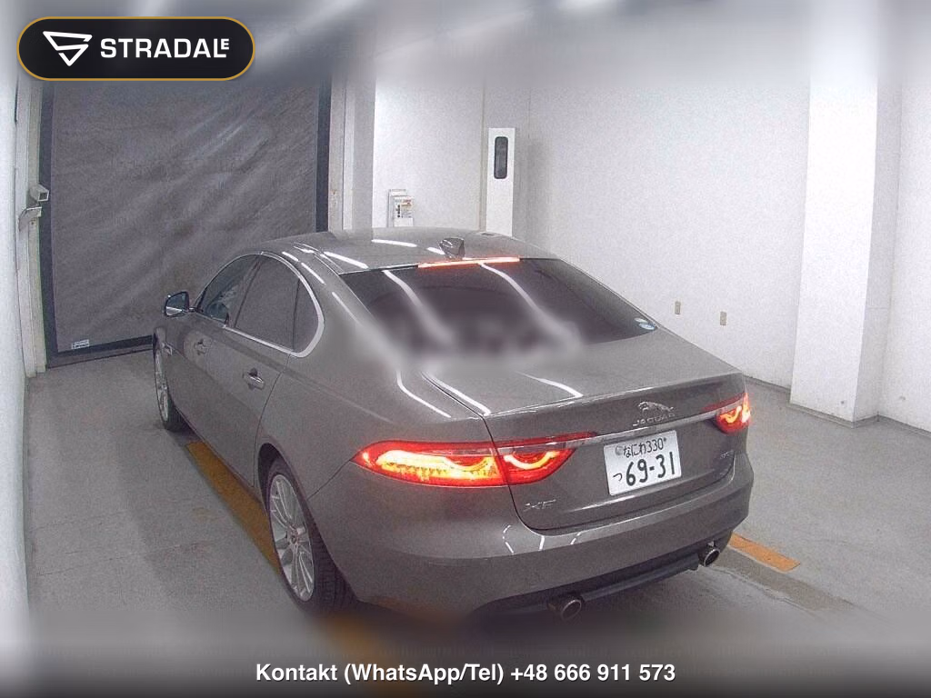 JAGUAR XF PORTFOLIO, miniaturka 3
