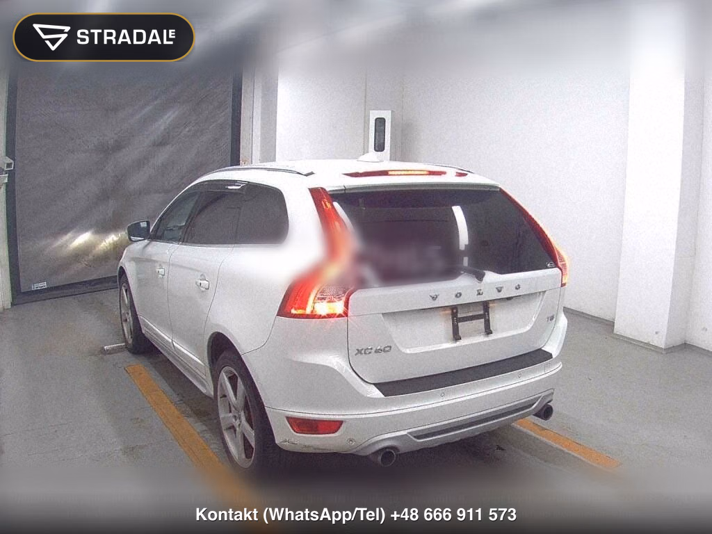 VOLVO XC60 T5 R-DESIGN, miniaturka 3