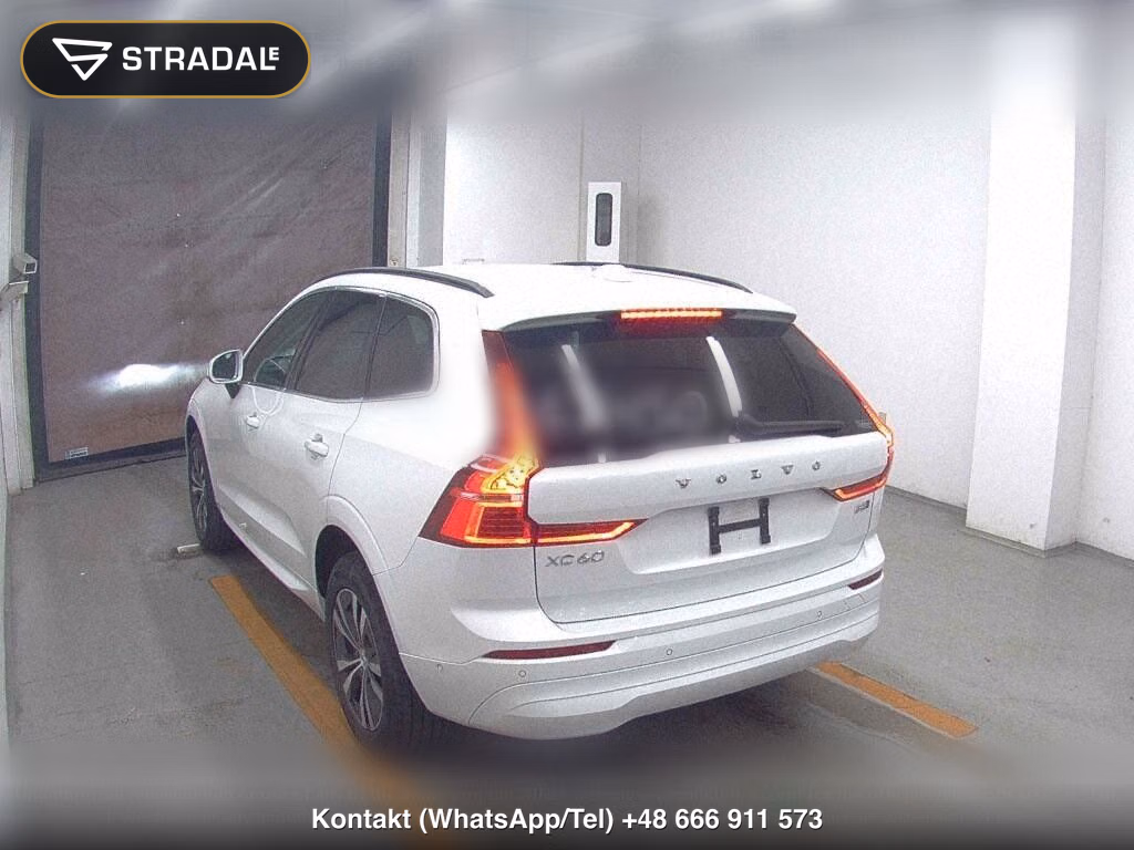 VOLVO XC60 4WD B5 AWD MOMENTUM, miniaturka 3