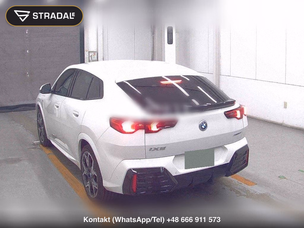 BMW IX2 4WD XDRIVE 30 M-SPORT, miniaturka 3