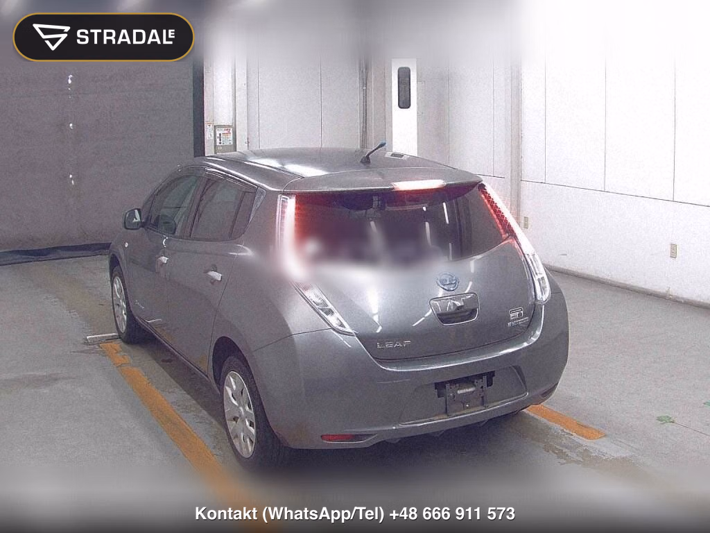 NISSAN LEAF X, miniaturka 3