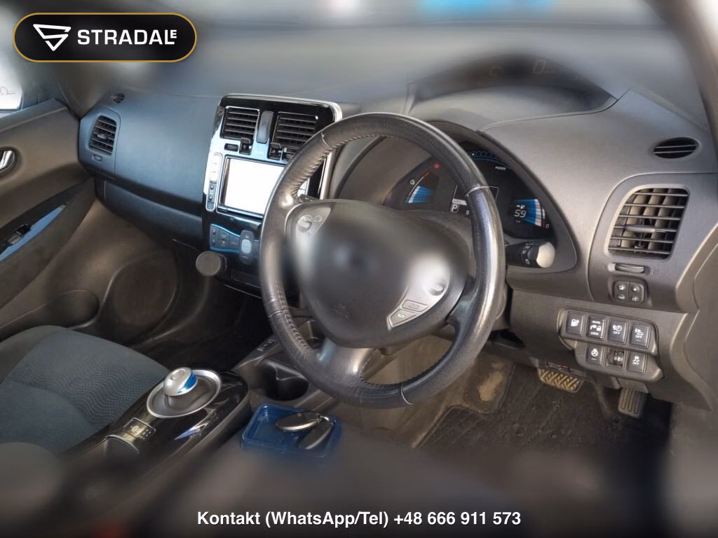 NISSAN LEAF X, miniaturka 4
